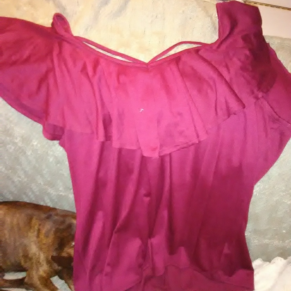 Free with purchase of lace Brand new / flirty top